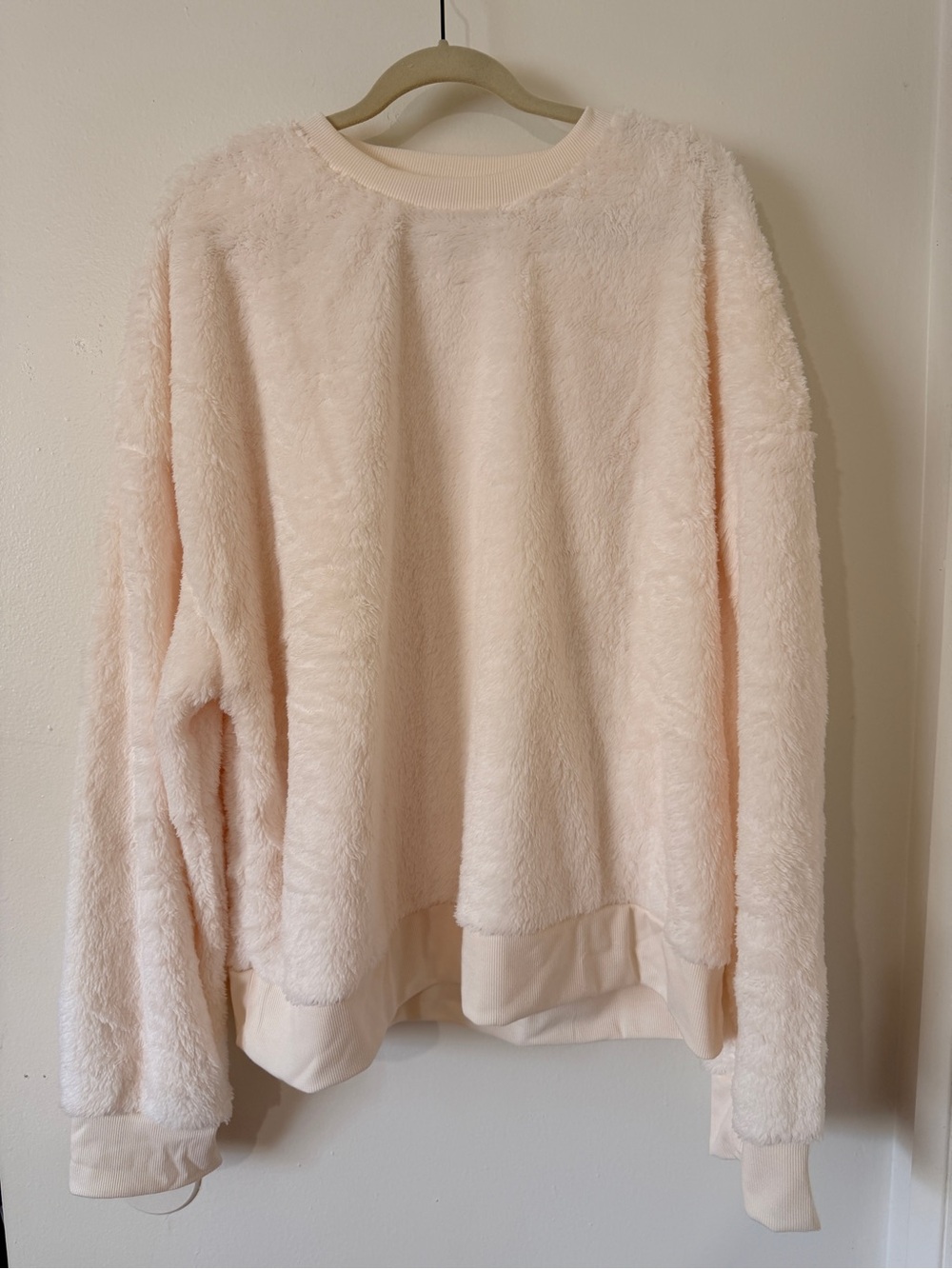 Summer & Rose- Oversized Sherpa Crewneck